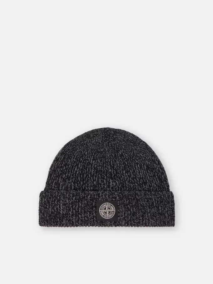 Beanie mit reflektierender Beschichtung und Compass-Patch