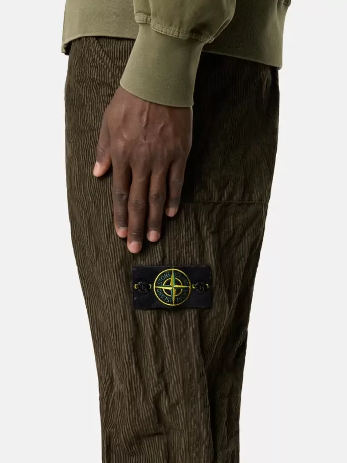 Bequeme Hose mit mehreren Taschen