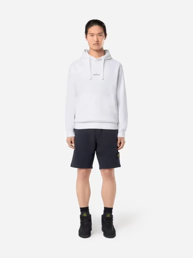 Bermudashorts in regulärer Passform mit elastischem Bund.