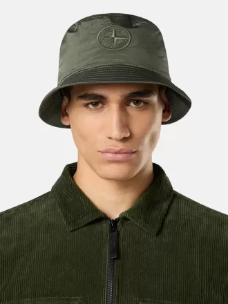 Bucket Hat mit Netzfutter und Compass-Stickerei