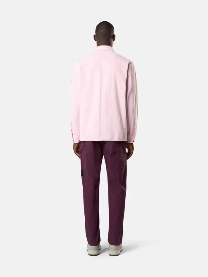 Cargohose in regulärer Passform mit schrägen Reißverschlusstaschen.