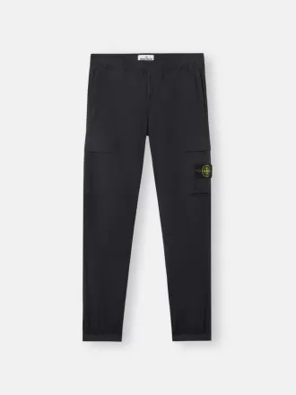 Cargohose mit normaler, konisch zulaufender Passform und Reißverschlusstaschen.