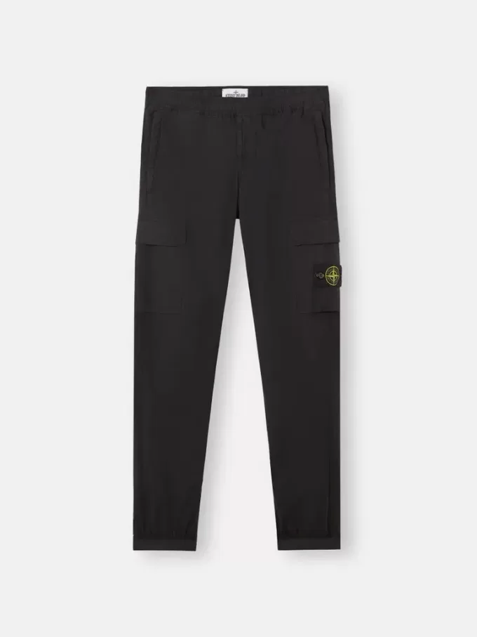 Cargohose mit normaler, konisch zulaufender Passform und Reißverschlusstaschen.