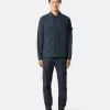Cargohose mit normaler, konisch zulaufender Passform und Reißverschlusstaschen.
