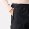 Cargohose mit normaler, konisch zulaufender Passform und Reißverschlusstaschen.