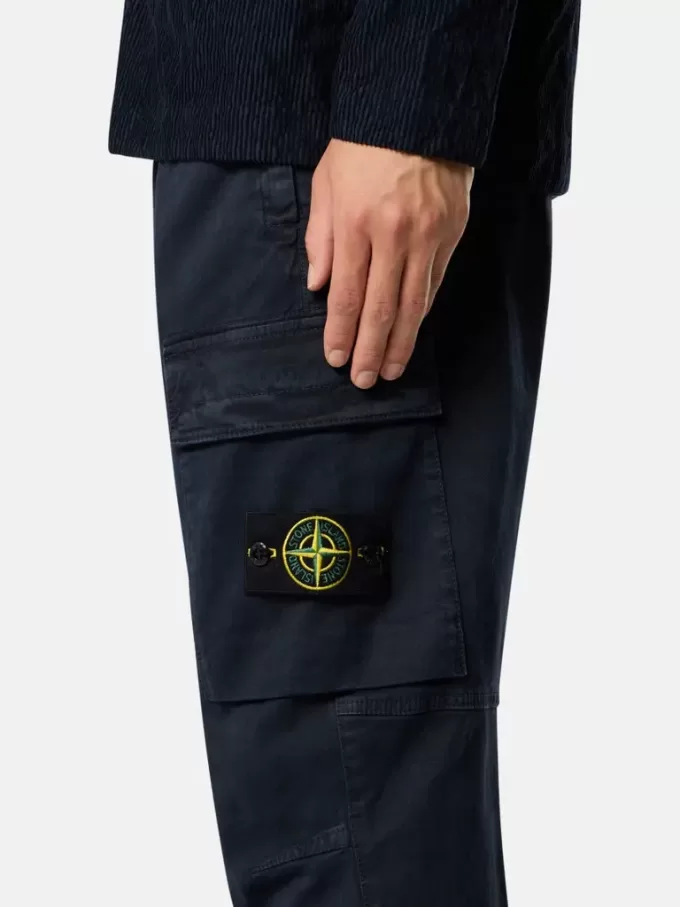 Cargohose mit normaler, konischer Passform und elastischem Bund