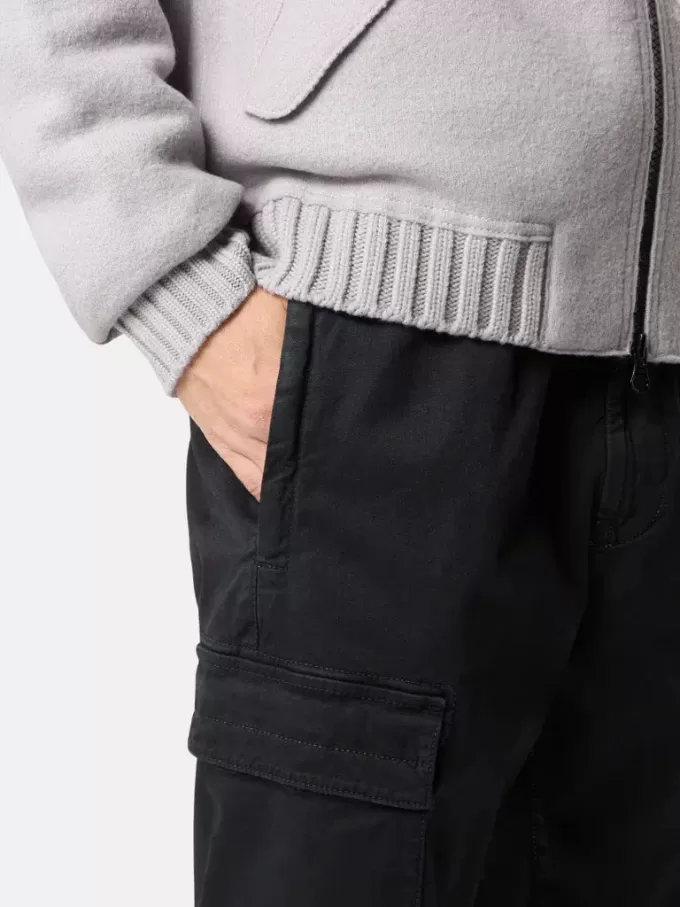 Cargohose mit normaler, konischer Passform und elastischem Bund