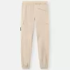 Cargohose mit normaler, konischer Passform und Reißverschlusstaschen.
