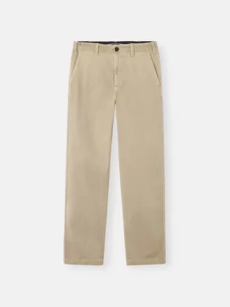 Chino-Hose in regulärer Passform mit Taschen und Compass-Aufnäher.