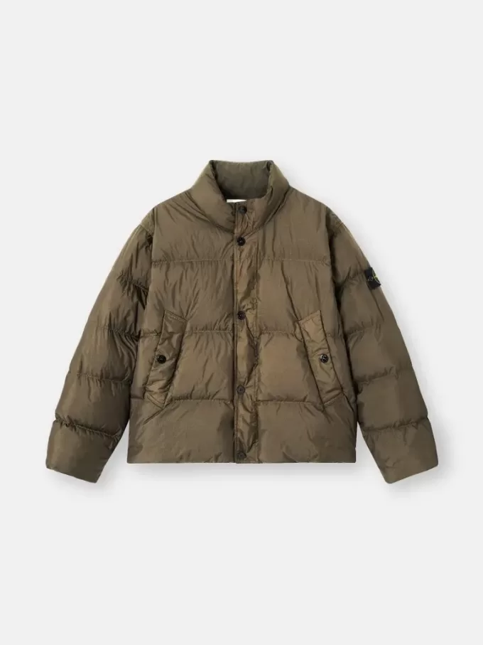 Daunenjacke mit Windschutz