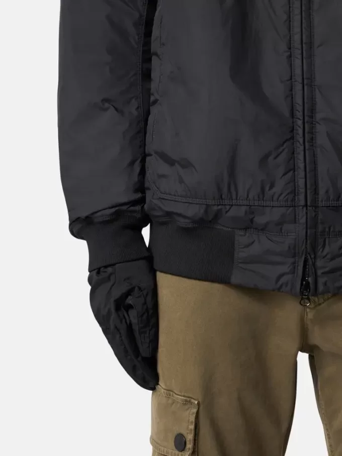 Gepolsterte Jacke mit Anti-Drop- und Windschutzfunktion