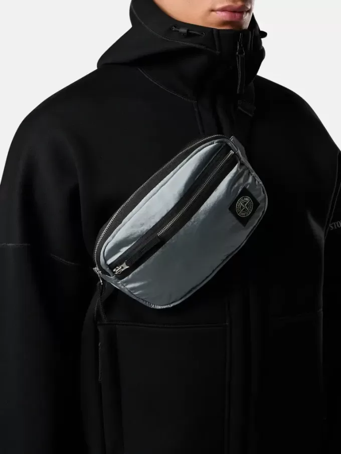 Gürteltasche mit Reißverschlusstasche und Ripstop-Futter