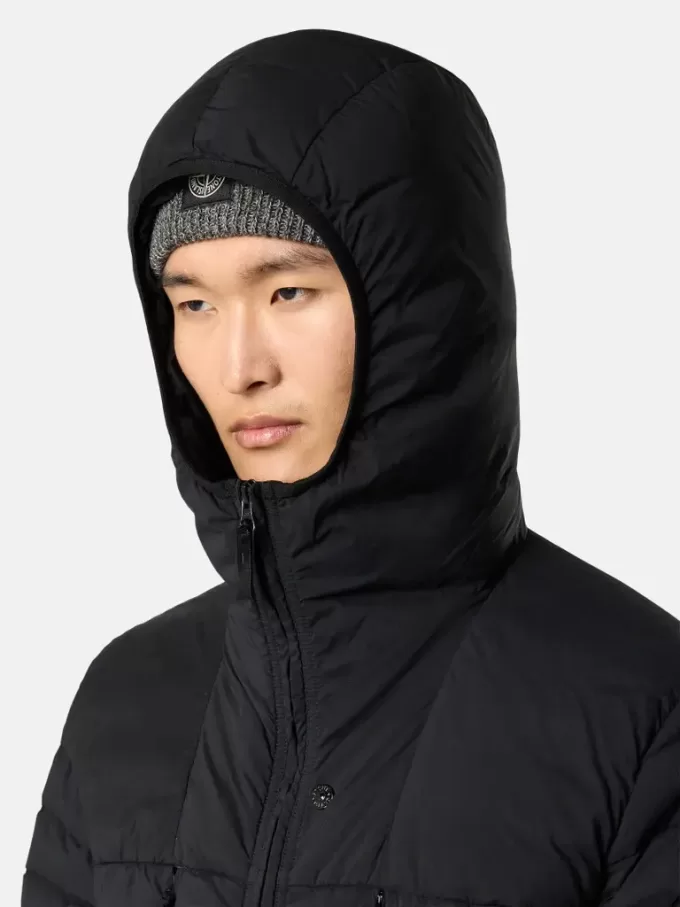 Kapuzenjacke mit nahtlosen Federtunneln und Anti-Drop-Funktion