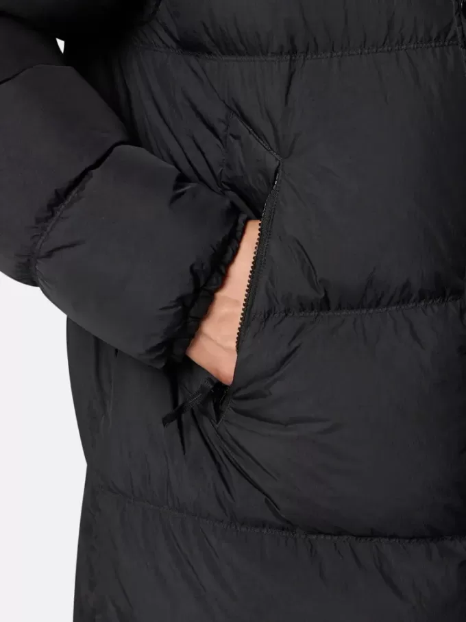 Kapuzenparka aus Daunen mit Windschutz