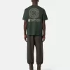 Kurzarm-T-Shirt in regulärer Passform mit „Industrial”-Aufdruck