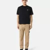 Kurzarm-T-Shirt mit Kompass-Aufnäher