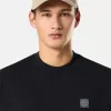 Kurzarm-T-Shirt mit Kompass-Aufnäher