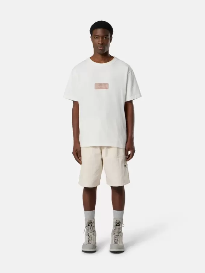 Kurzärmeliges T-Shirt in regulärer Passform mit archivinspiriertem Print
