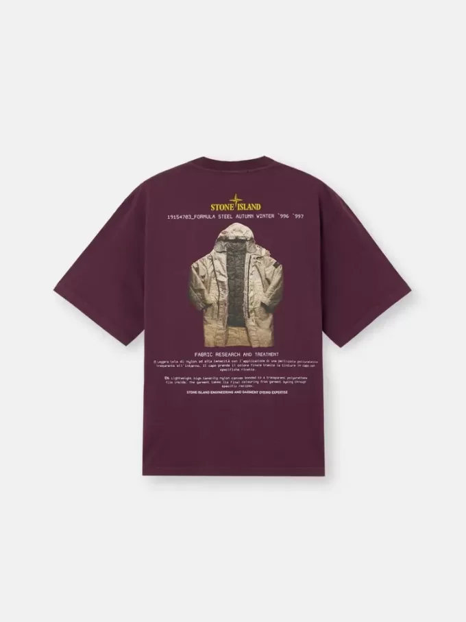 Kurzärmeliges T-Shirt in regulärer Passform mit saisonalem „Archivio”-Print