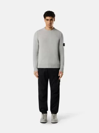 Pullover mit Rundhalsausschnitt und Details in Umkehrmaschen