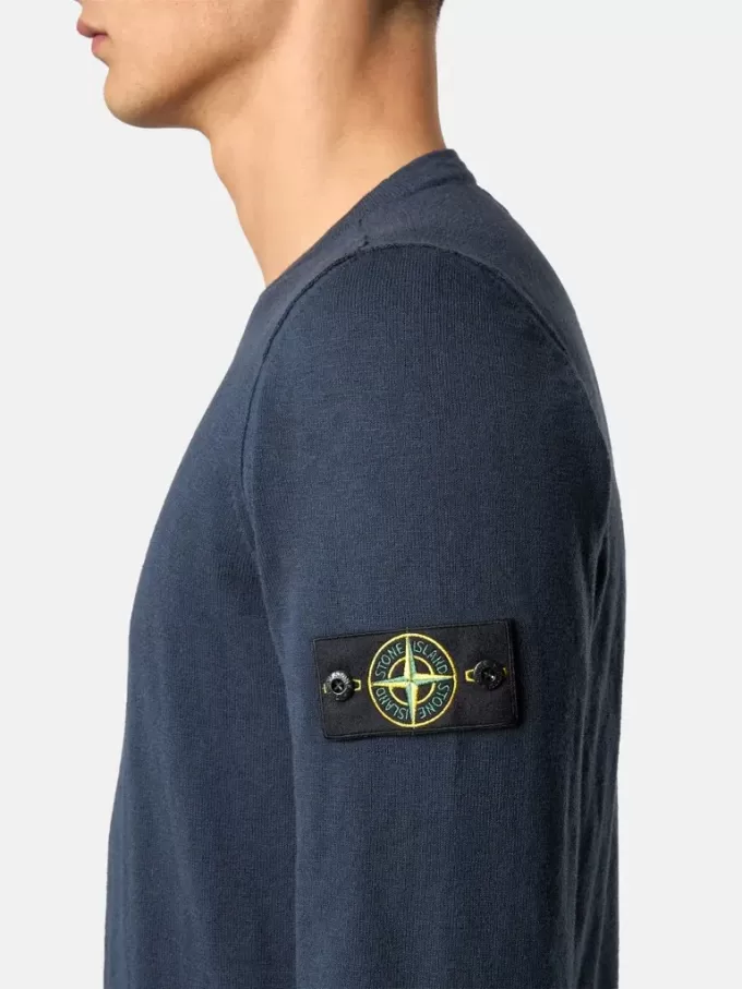 Pullover mit Rundhalsausschnitt und kleinen Rollkragen-Details
