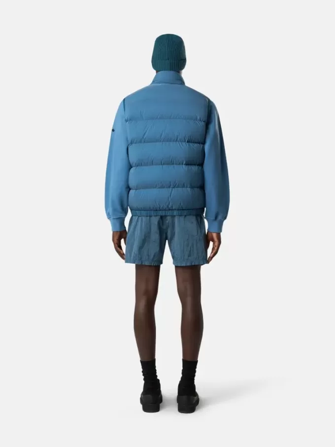 Regular-Fit-Badeshorts mit Taschen und Mesh-Futter.