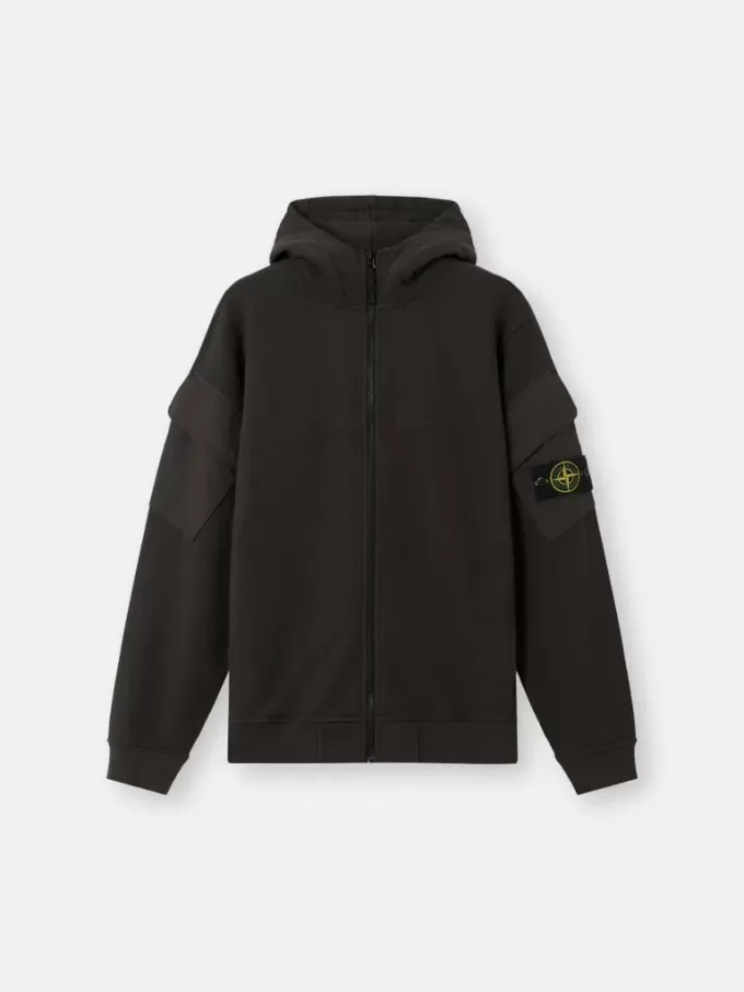 Regular-Fit-Sweatshirt mit Kapuze und Reißverschluss sowie Ärmeltaschen.