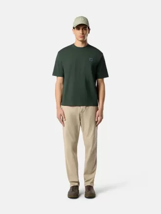 Regular-Fit-T-Shirt mit kurzen Ärmeln und Compass-Patch