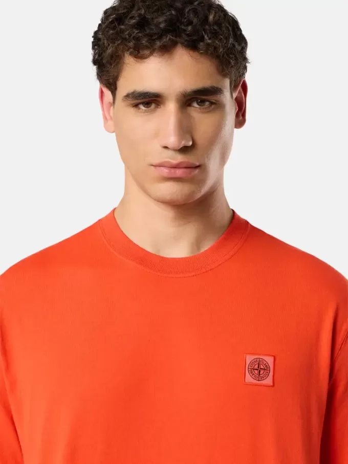 Regular-Fit-T-Shirt mit kurzen Ärmeln und Compass-Patch