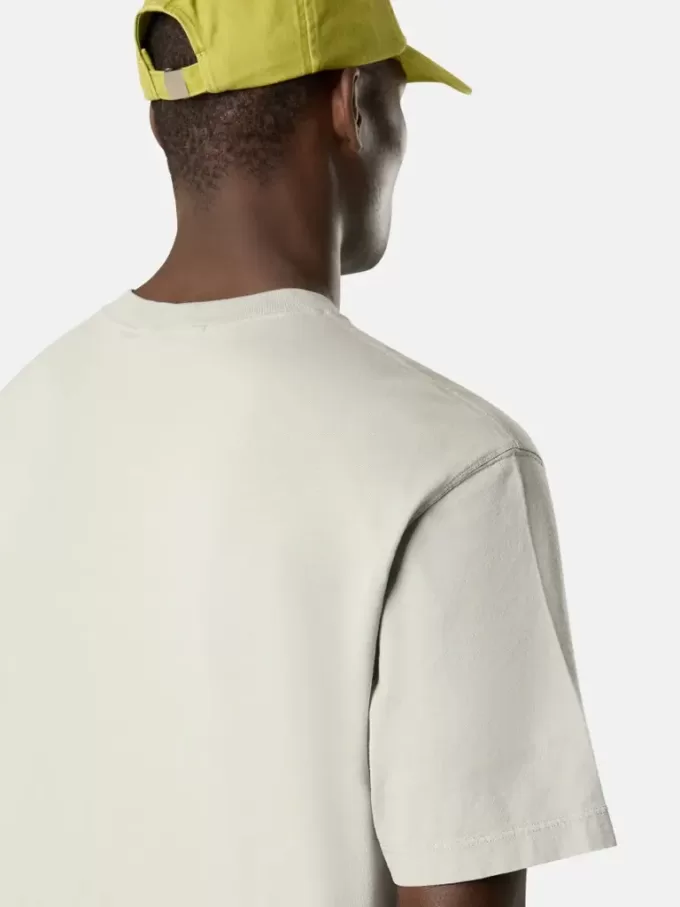 Regular-Fit-T-Shirt mit kurzen Ärmeln und Compass-Patch