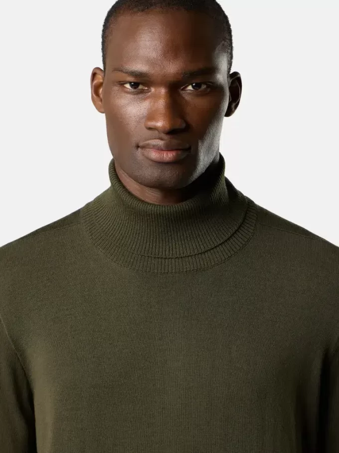 Rollkragenpullover mit gerippten Bündchen