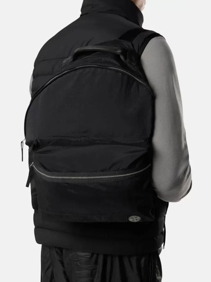 Rucksack mit Fronttasche und Ripstop-Futter