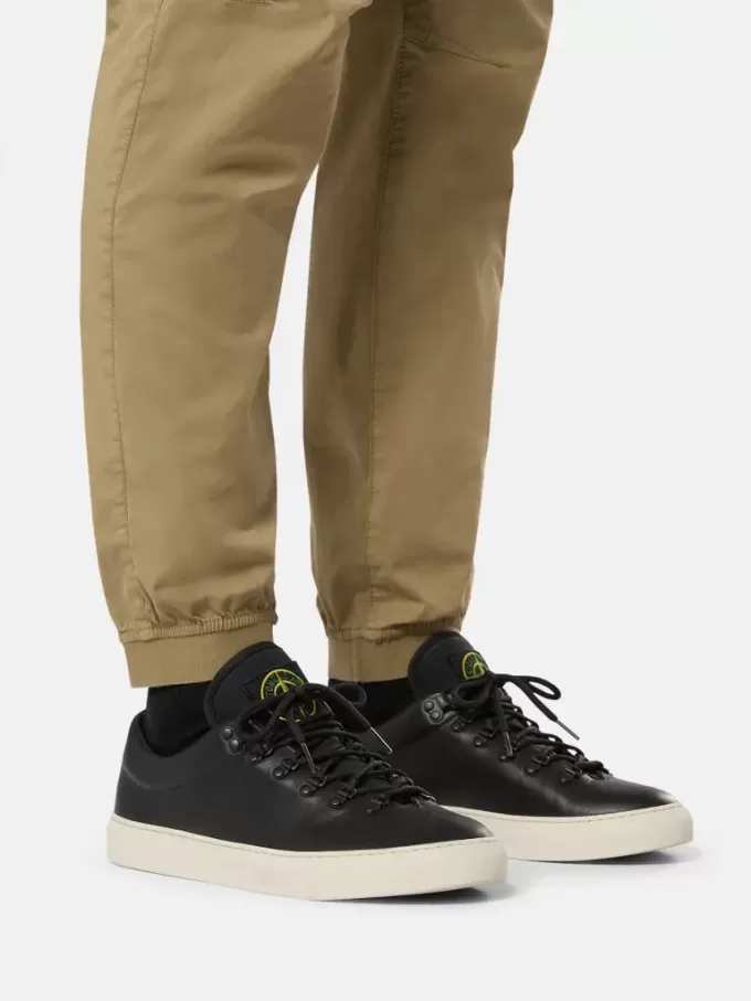 Schnürsneaker mit Logo