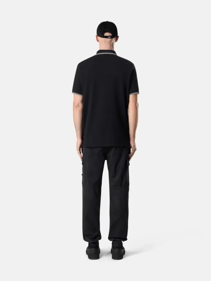 Slim-Fit-Kurzarm-Poloshirt mit gestreiften Details