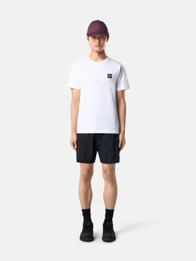 Slim-Fit-T-Shirt mit kurzen Ärmeln und Kompass-Aufnäher
