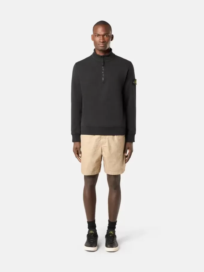 Sweatshirt mit halbem Reißverschluss und aufgesetzten Taschen