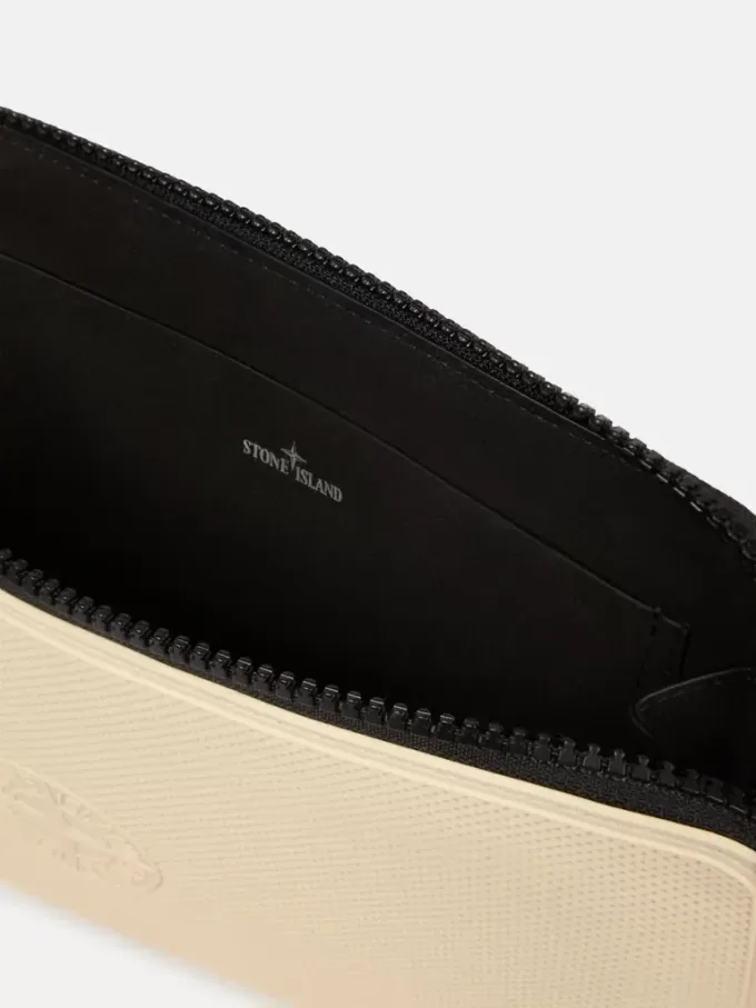Tasche mit Innenfächern und Reißverschluss